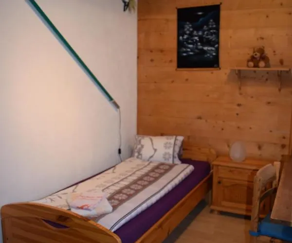 住宿加早餐酒店 Stiffler-huus 达沃斯